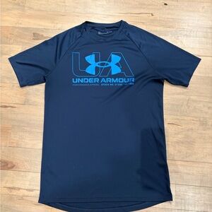 Men’s Small Under Armour Men's Dark Blue Graphic Tee